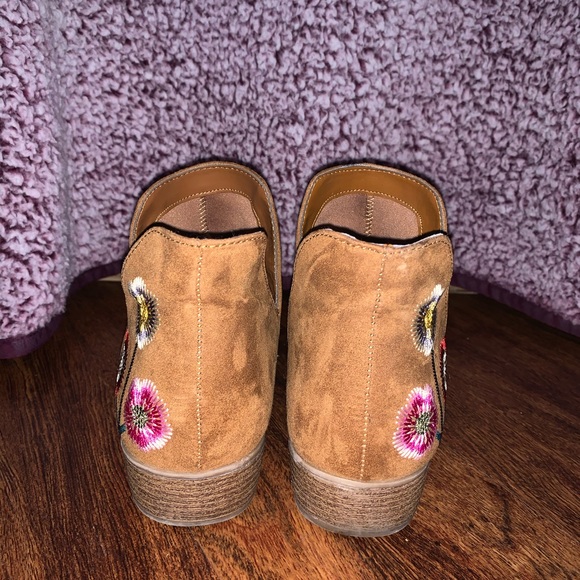 Indigo Rd. Booties - Picture 2 of 3